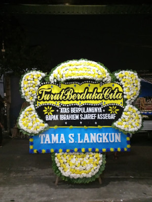 Papan Bunga Duka di Nuku